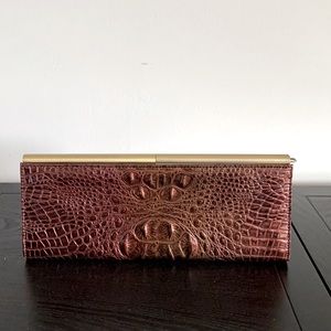 BCBG Generation Clutch